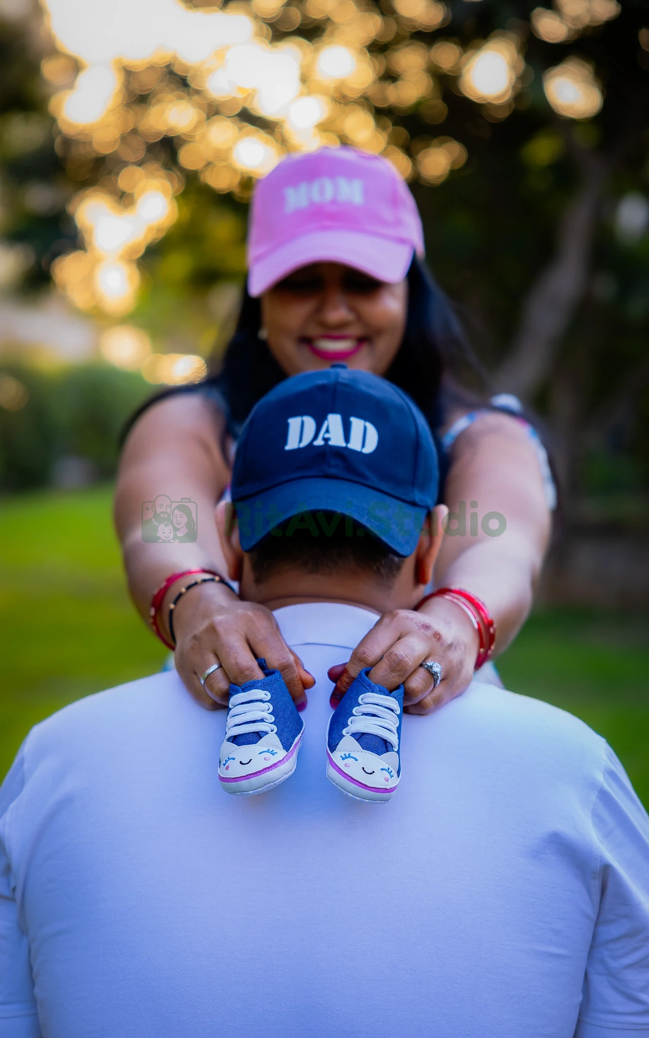 Luxury Maternity Photography Gurgaon - Whimsical Maternity by RitAvi.Studio