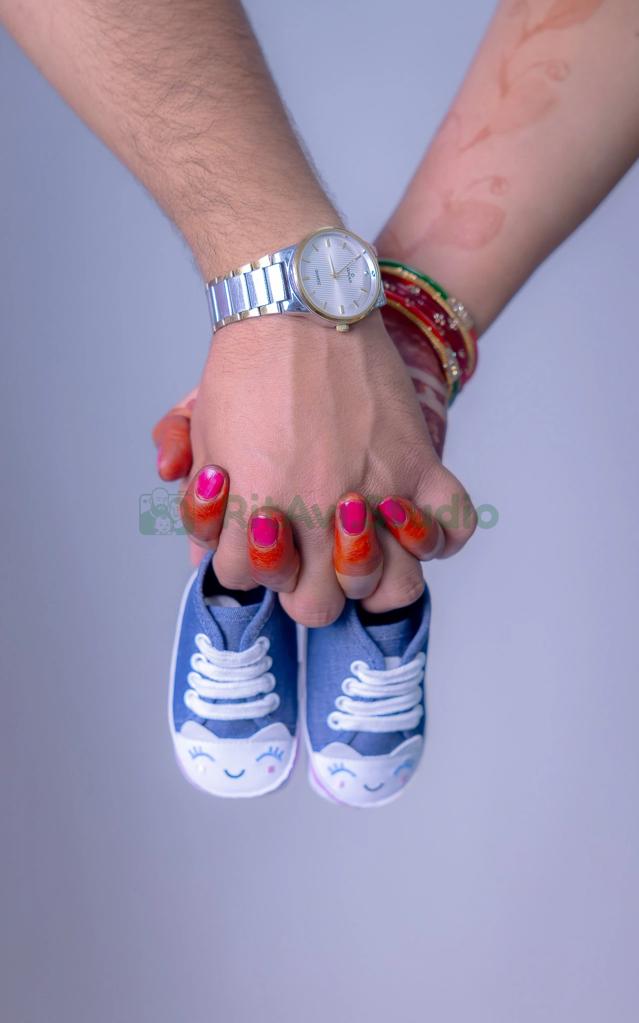 Luxury Maternity Photography Gurgaon - Embracing Motherhood by RitAvi.Studio