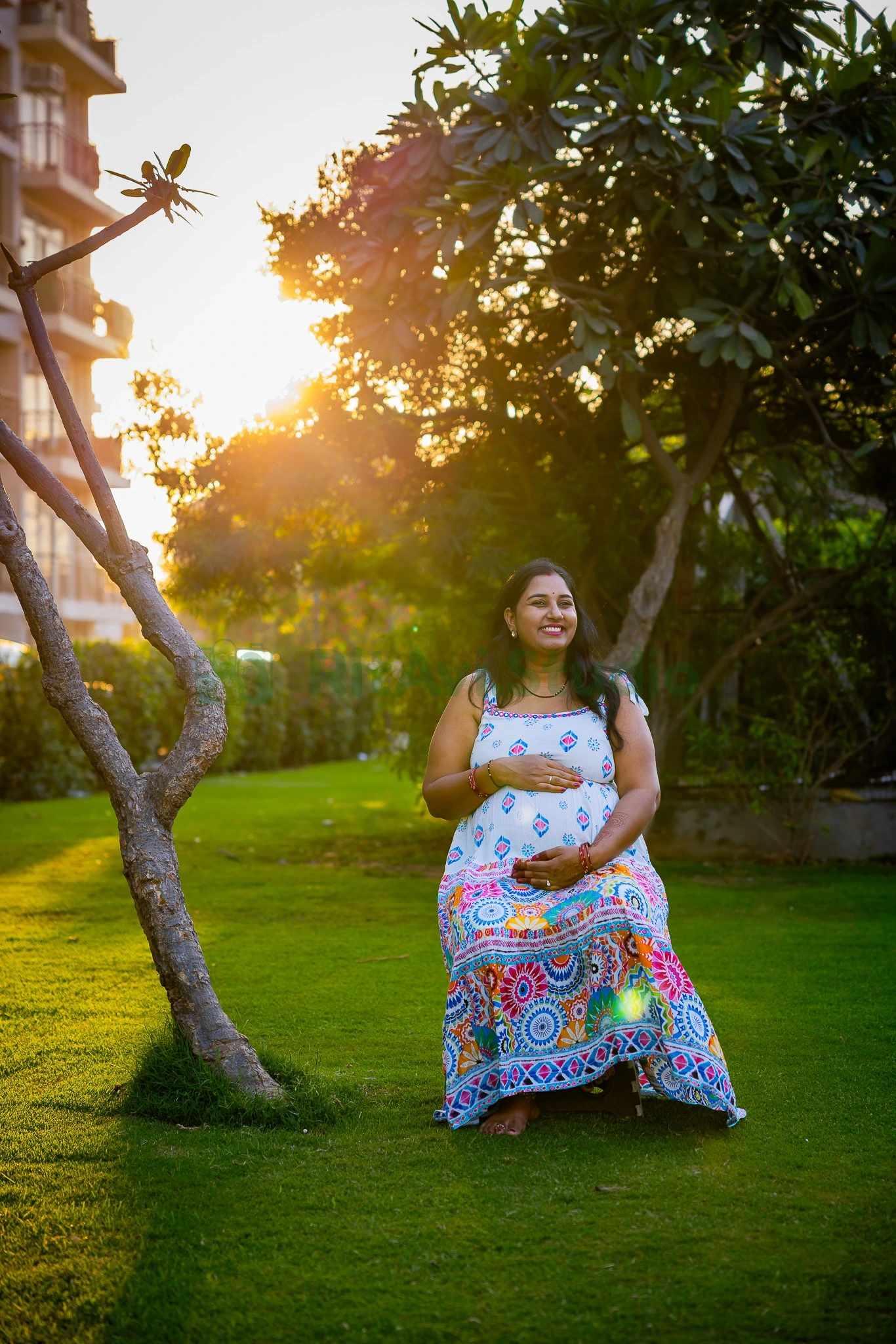Luxury Maternity Photography Gurgaon - Studio Elegance by RitAvi.Studio